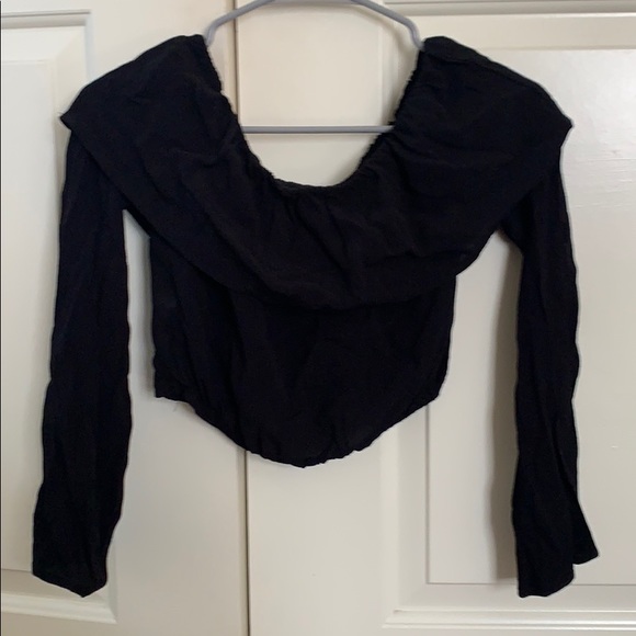 Black Off the Shoulder Top - Picture 2 of 3